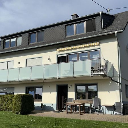 Yn E Homeie Baar  Exterior photo