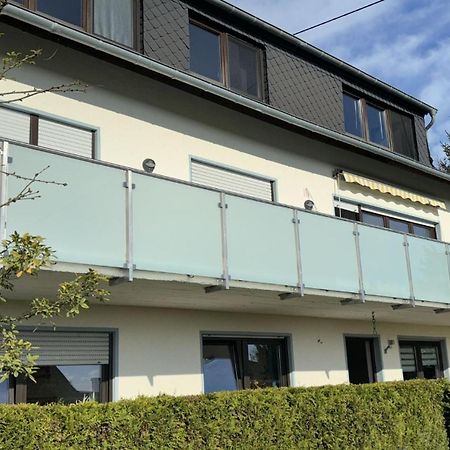 Yn E Homeie Baar  Exterior photo